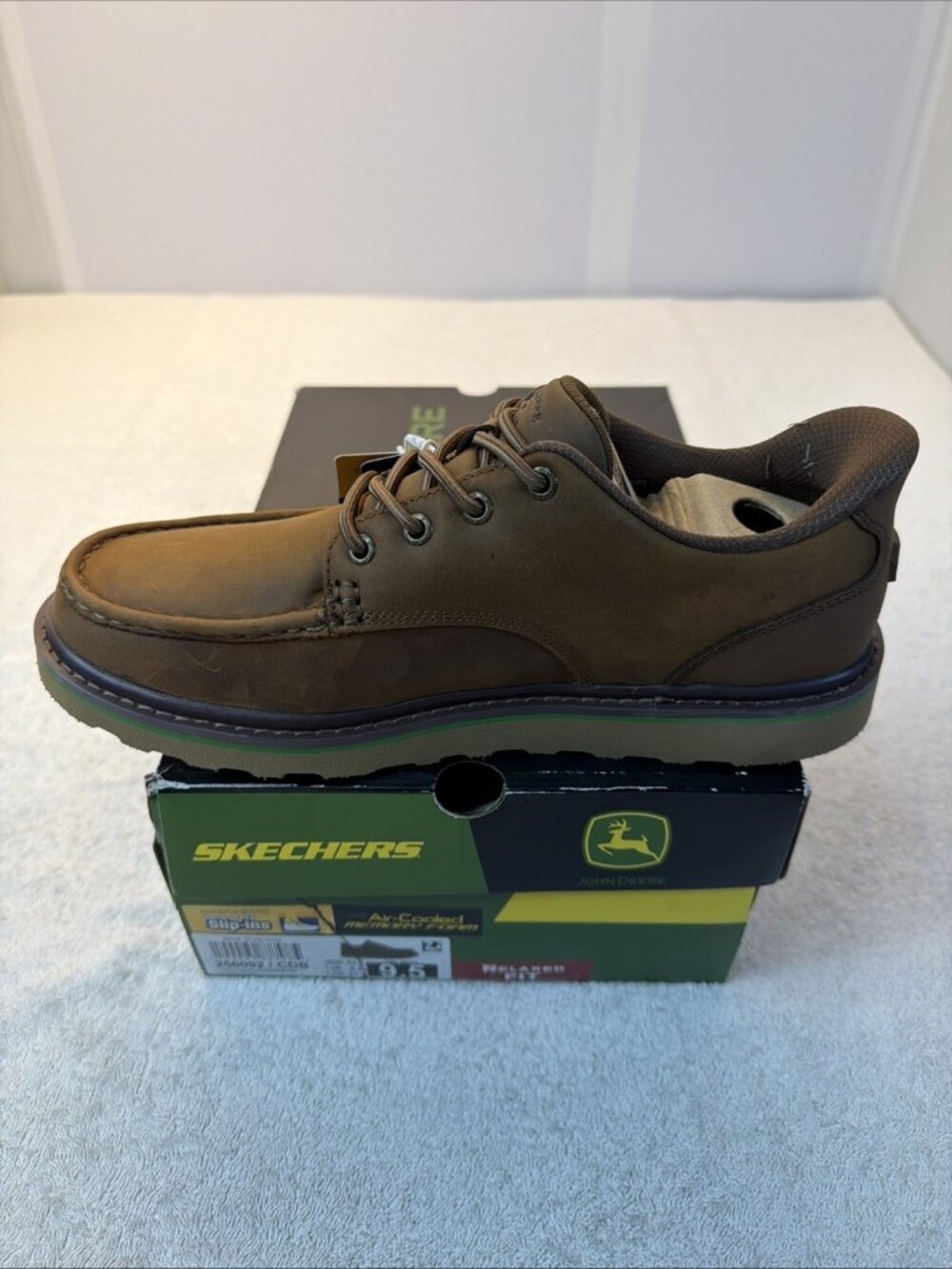 Skechers John Deere Hand Free Slip Ins Brown Loafer Memory Arch Men SZ 9.5 NEW